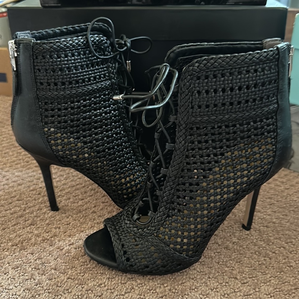 EUC Sam Edelman Abbie Bootie black sz 6